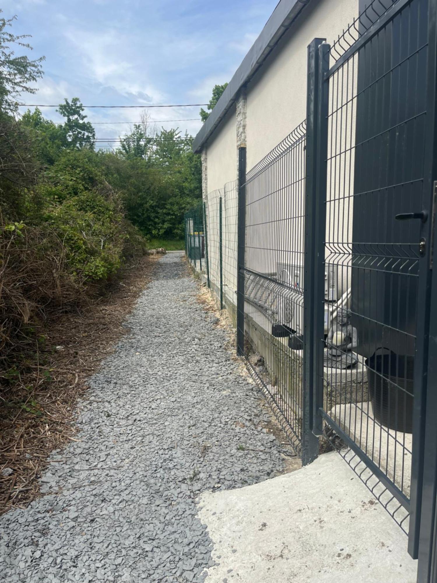 Apartamento Dependance Prive Saint-Thibault-des-Vignes Exterior foto